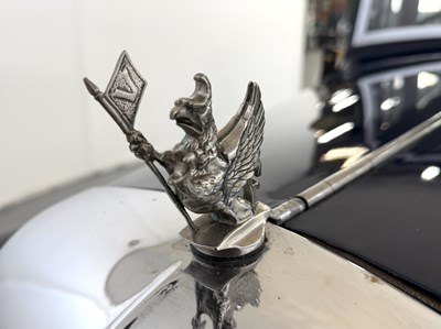 Lot 10 - 1934 Vauxhall Light Six