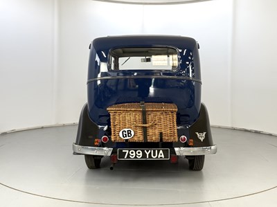 Lot 10 - 1934 Vauxhall Light Six