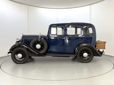 Lot 10 - 1934 Vauxhall Light Six