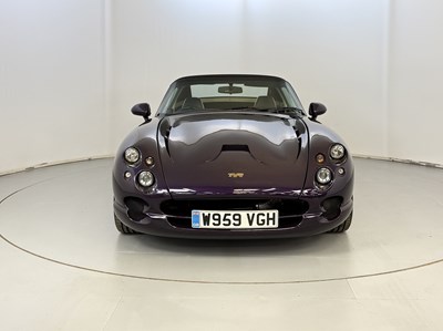Lot 32 - 2000 TVR Chimaera 450