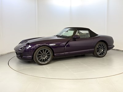 Lot 32 - 2000 TVR Chimaera 450