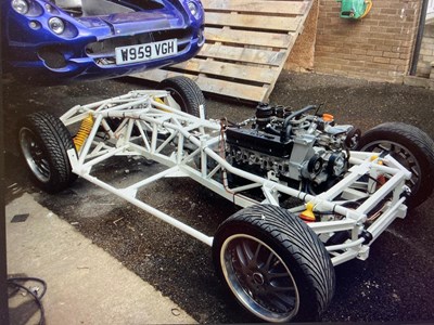 Lot 32 - 2000 TVR Chimaera 450