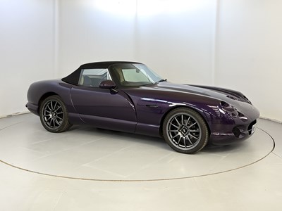 Lot 32 - 2000 TVR Chimaera 450