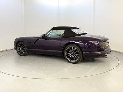 Lot 32 - 2000 TVR Chimaera 450