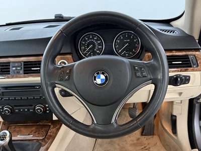 Lot 152 - 2006 BMW 325i