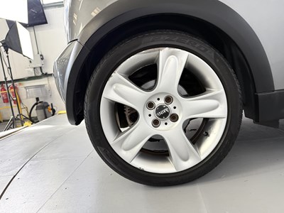 Lot 19 - 2007 Mini Cooper S