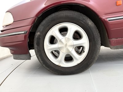 Lot 94 - 1995 Ford Granada Scorpio