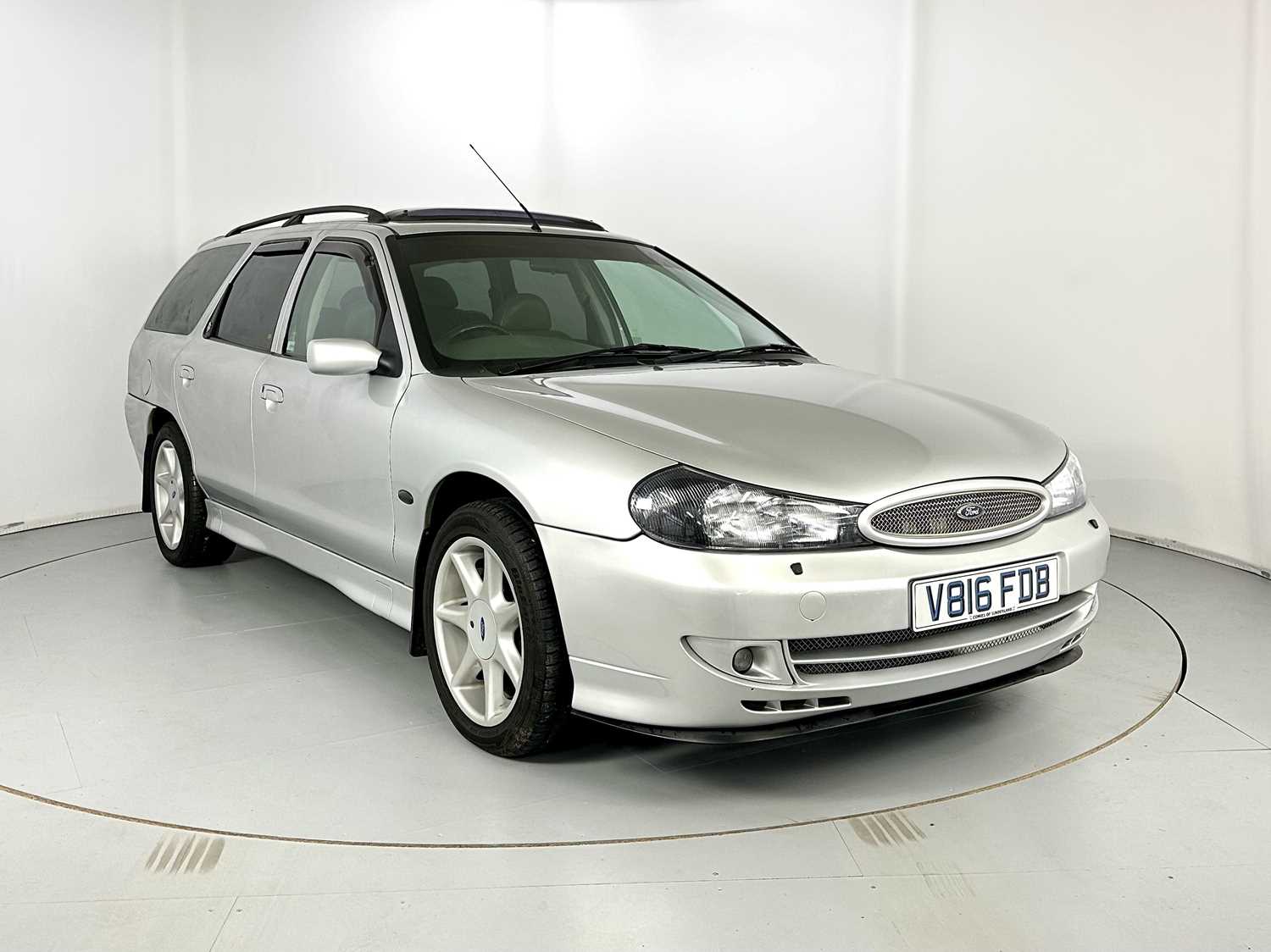 Lot 129 - 1999 Ford Mondeo Ghia X