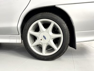 Lot 129 - 1999 Ford Mondeo Ghia X