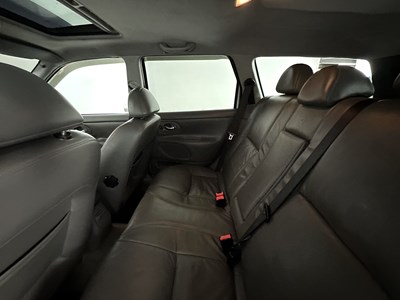 Lot 129 - 1999 Ford Mondeo Ghia X