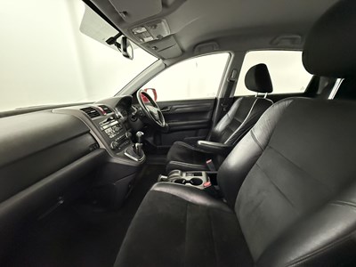 Lot 157 - 2010 Honda CR-V