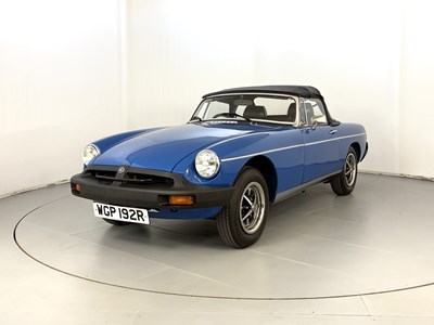 Lot 33 - 1976 MG Roadster