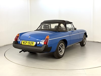 Lot 33 - 1976 MG Roadster