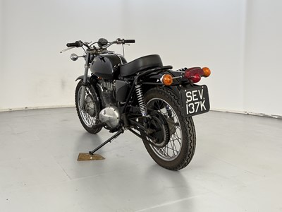 Lot 34 - 1972 BSA B25