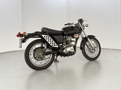 Lot 34 - 1972 BSA B25