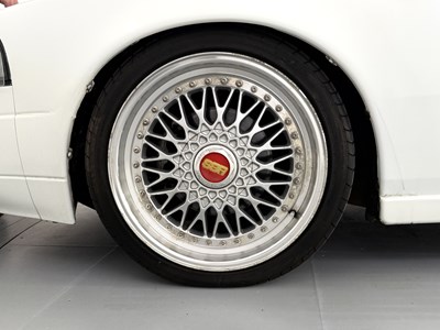 Lot 35 - 1994 Nissan Maxima