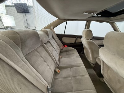 Lot 35 - 1994 Nissan Maxima