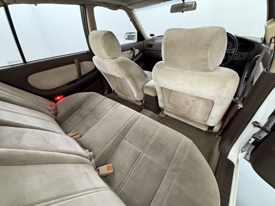 Lot 35 - 1994 Nissan Maxima