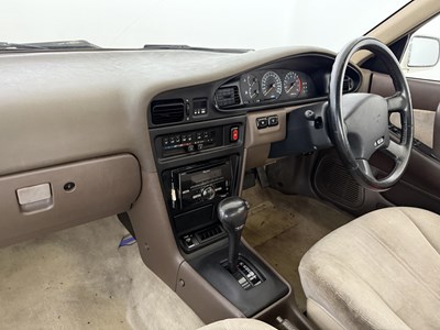 Lot 35 - 1994 Nissan Maxima