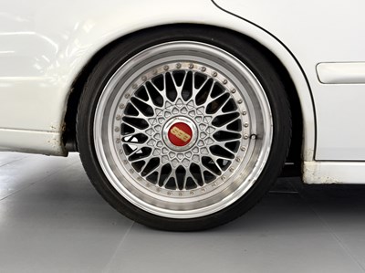 Lot 35 - 1994 Nissan Maxima