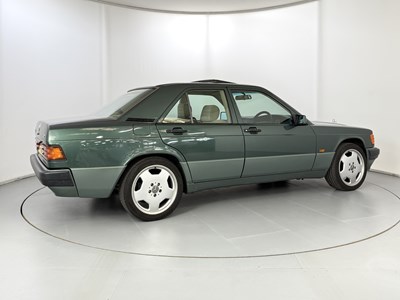 Lot 6 - 1993 Mercedes-Benz 190E
