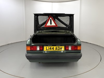 Lot 6 - 1993 Mercedes-Benz 190E