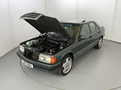 Lot 6 - 1993 Mercedes-Benz 190E