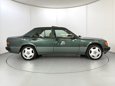 Lot 6 - 1993 Mercedes-Benz 190E