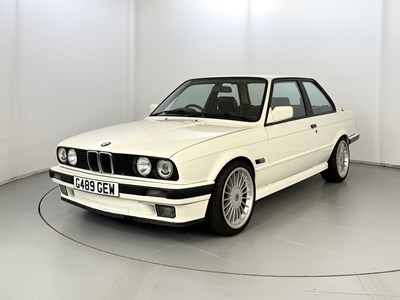 Lot 73 - 1989 BMW 330i