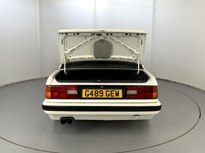 Lot 73 - 1989 BMW 330i