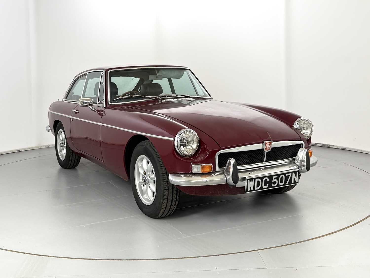 Lot 95 - 1974 MG BGT