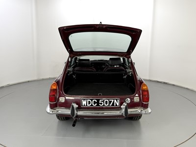 Lot 95 - 1974 MG BGT