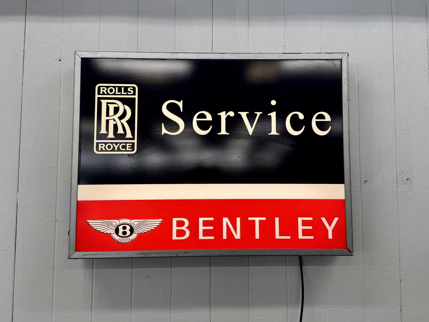Lot 112 - Rolls Royce & Bentley Service Sign - NO RESERVE
