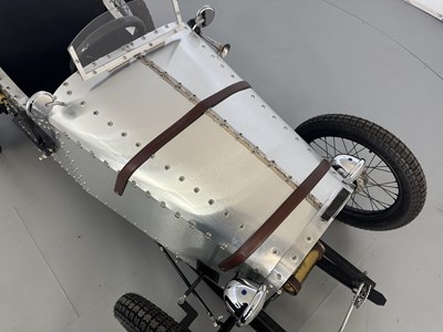 Lot 38 - Half Scale Car 200cc