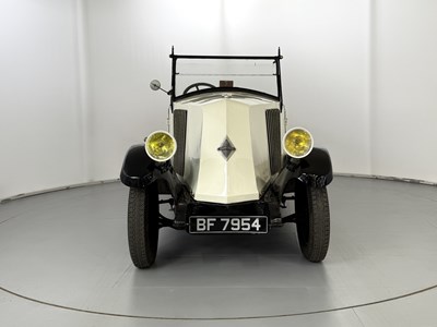 Lot 7 - 1927 Renault NN