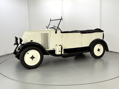 Lot 7 - 1927 Renault NN
