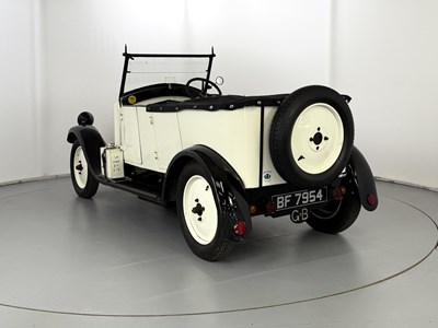 Lot 7 - 1927 Renault NN