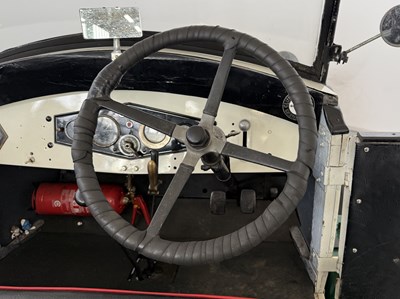 Lot 7 - 1927 Renault NN