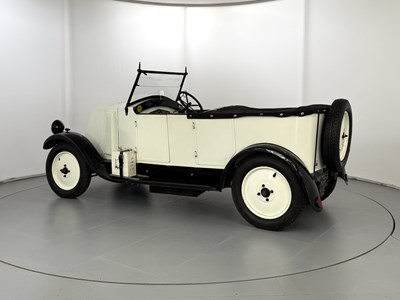 Lot 7 - 1927 Renault NN