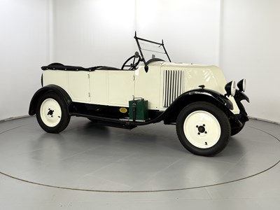Lot 7 - 1927 Renault NN