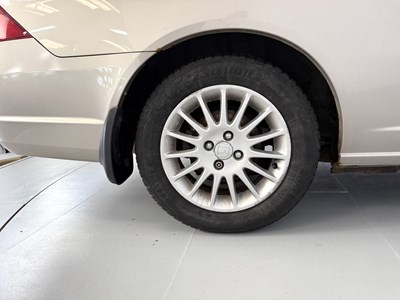 Lot 160 - 2002 Honda Civic Coupe - NO RESERVE