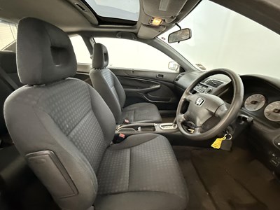 Lot 160 - 2002 Honda Civic Coupe - NO RESERVE