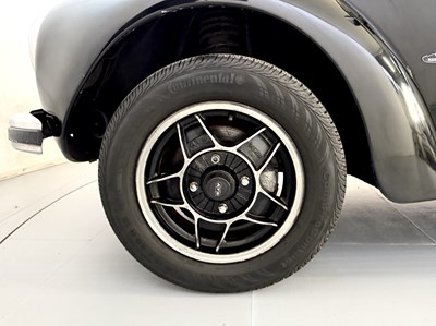 Lot 40 - 1979 Volkswagen Beetle Karmann Convertible
