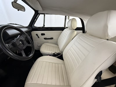 Lot 40 - 1979 Volkswagen Beetle Karmann Convertible