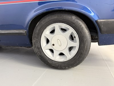 Lot 46 - 1983 Ford Capri 2.8i