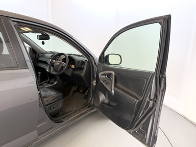 Lot 158 - 2010 Toyota Rav-4