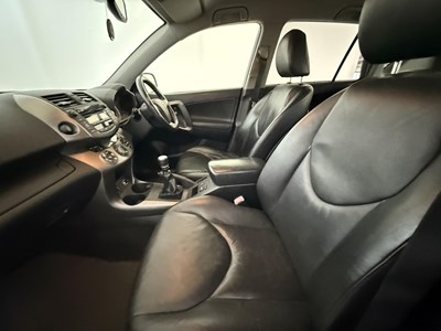 Lot 158 - 2010 Toyota Rav-4