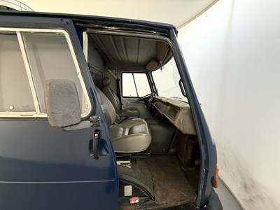 Lot 74 - 1986 Peugeot J9 Catering Van
