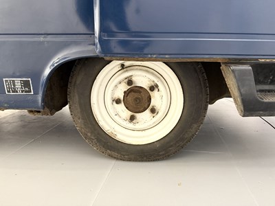 Lot 74 - 1986 Peugeot J9 Catering Van