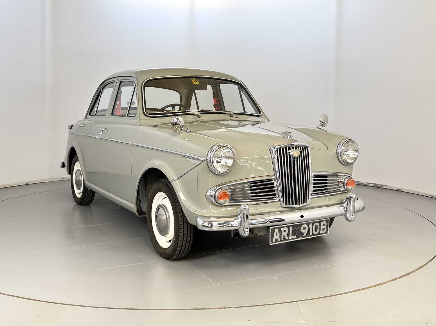 Lot 25 - 1964 Wolseley 1500